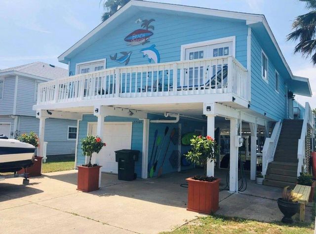 22104 Zapata Drive, Galveston, TX 77554