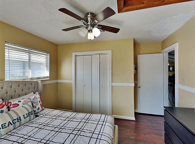 22104 Zapata Drive, Galveston, TX 77554