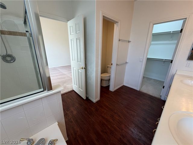 8113 Painted Clay Avenue, Las Vegas, NV 89128