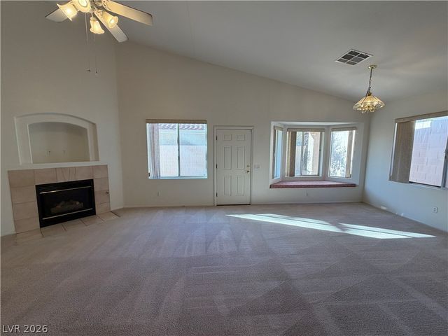 8113 Painted Clay Avenue, Las Vegas, NV 89128