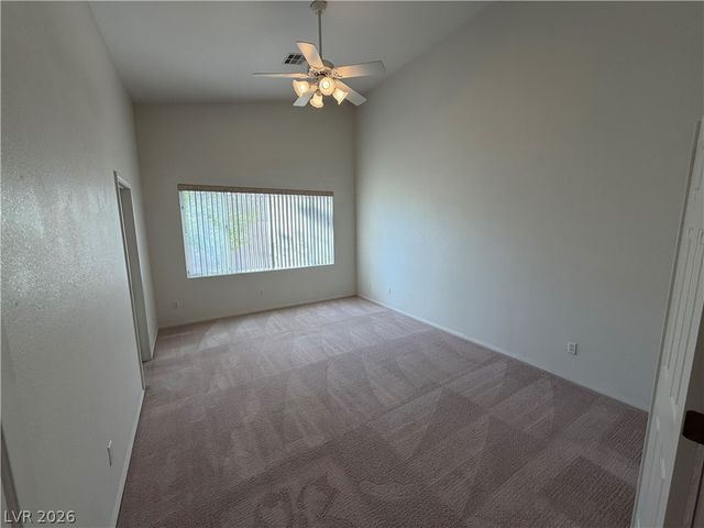 8113 Painted Clay Avenue, Las Vegas, NV 89128