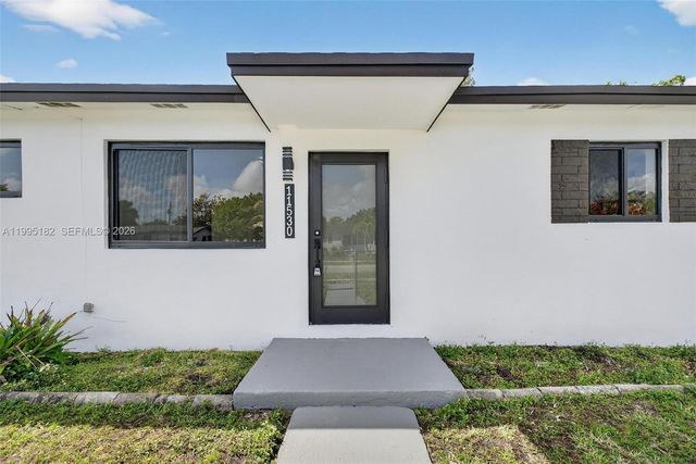 11530 SW 138th St, Miami, FL 33176