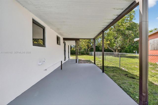 11530 SW 138th St, Miami, FL 33176