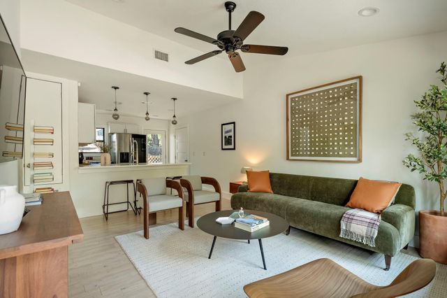 2800 South 4th ST 1, Austin, TX 78704