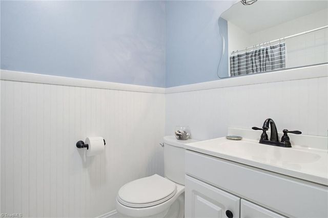 2601 Fernwood Drive, Greensboro, NC 27408