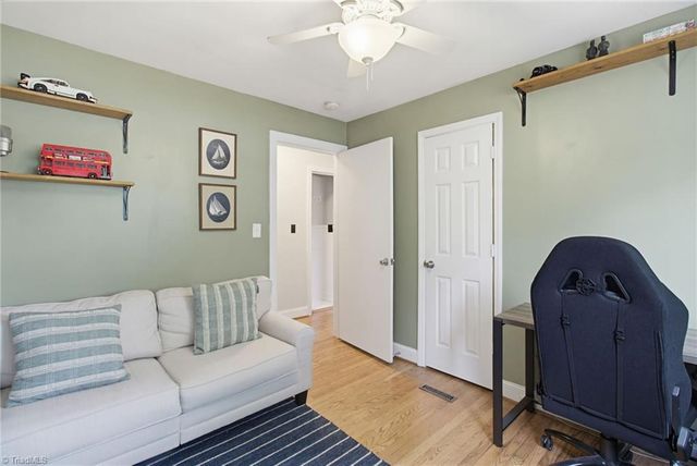 2601 Fernwood Drive, Greensboro, NC 27408