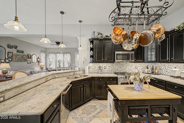 3945 N FOUNDER Circle, Buckeye, AZ 85396