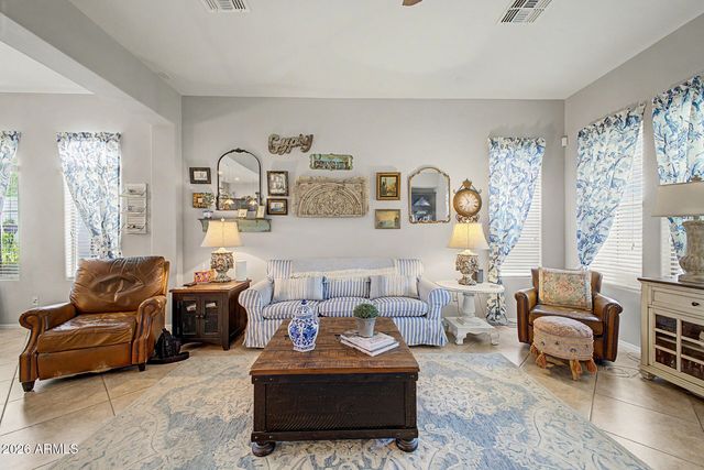 3945 N FOUNDER Circle, Buckeye, AZ 85396