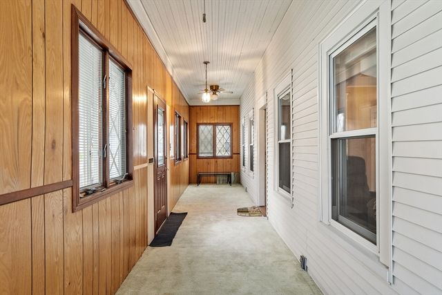 52 Woodland Rd, Auburn, MA 01501