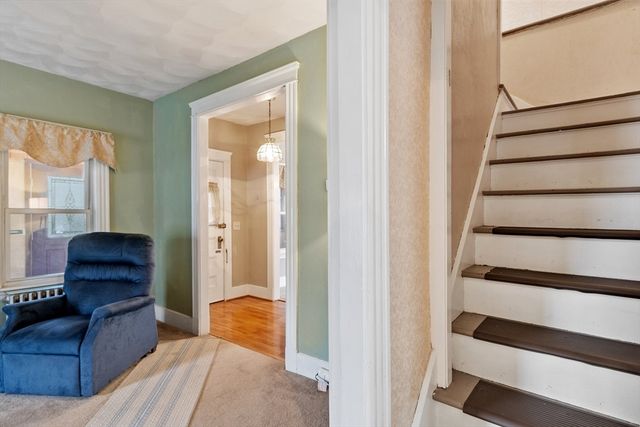 52 Woodland Rd, Auburn, MA 01501