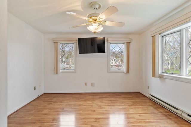 52 Woodland Rd, Auburn, MA 01501