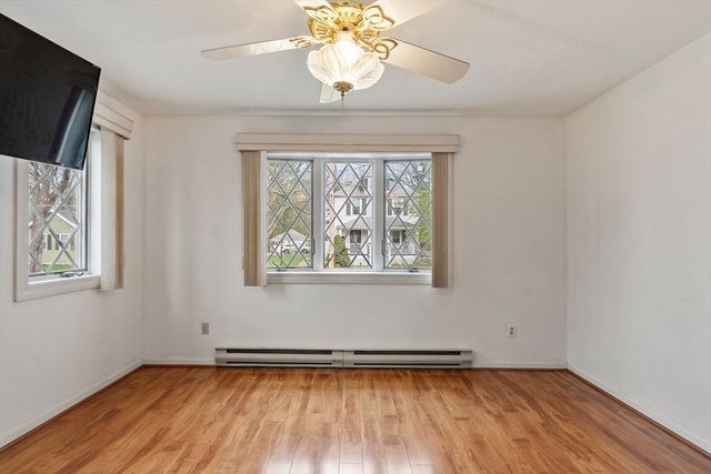 52 Woodland Rd, Auburn, MA 01501