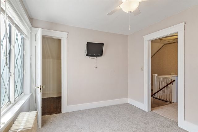 52 Woodland Rd, Auburn, MA 01501