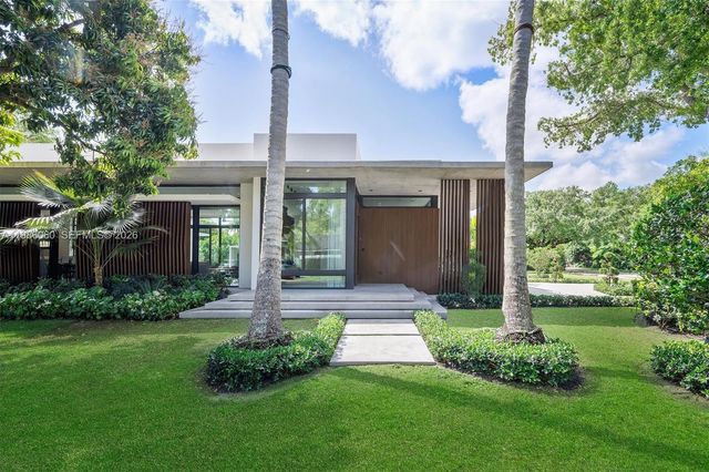 1200 NE 94th St, Miami Shores, FL 33138