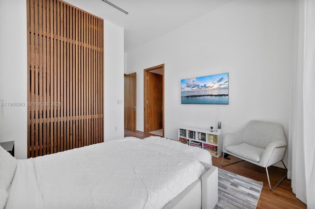 1200 NE 94th St, Miami Shores, FL 33138