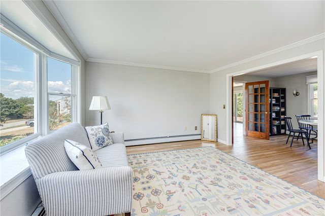 22 JH Dwyer Drive, Middletown, RI 02842