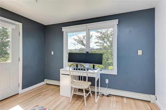 22 JH Dwyer Drive, Middletown, RI 02842