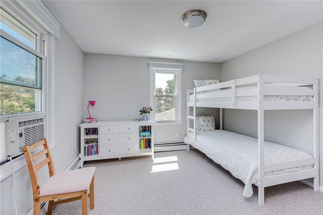 22 JH Dwyer Drive, Middletown, RI 02842