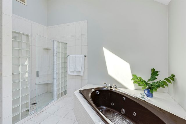 22 JH Dwyer Drive, Middletown, RI 02842