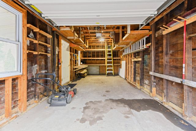 664 Riverbank Street, Wyandotte City, MI 48192