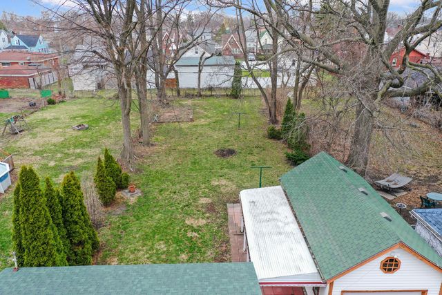 664 Riverbank Street, Wyandotte City, MI 48192