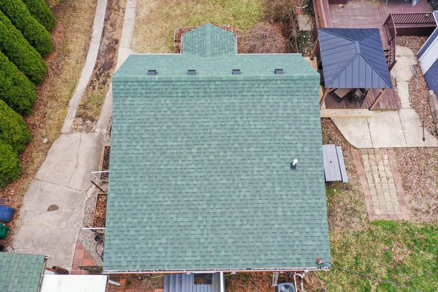 664 Riverbank Street, Wyandotte City, MI 48192