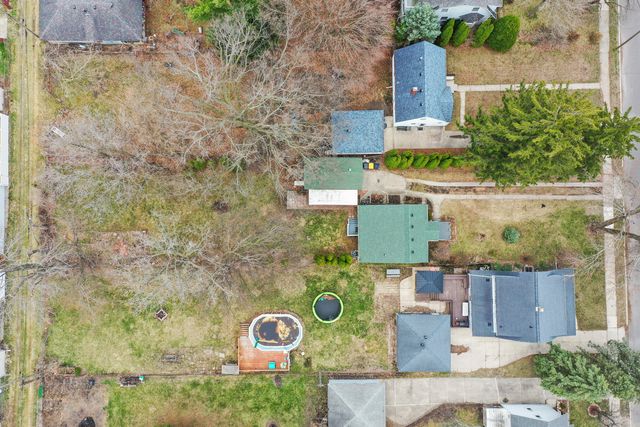 664 Riverbank Street, Wyandotte City, MI 48192