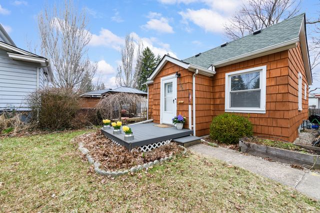 664 Riverbank Street, Wyandotte City, MI 48192