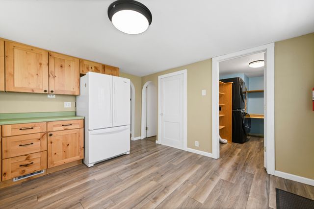 664 Riverbank Street, Wyandotte City, MI 48192