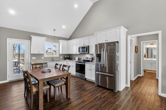 2048 Wilson Ln, Goodlettsville, TN 37072