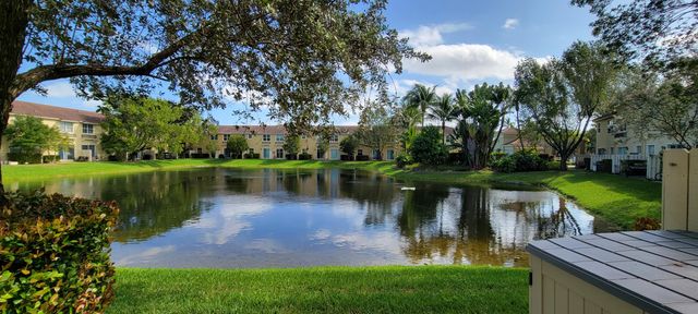 2851 W Prospect Road 1102, Tamarac, FL 33309