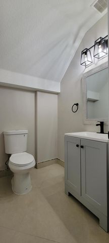 2851 W Prospect Road 1102, Tamarac, FL 33309