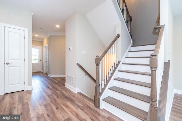 101 WOODWINDS DR, Collegeville, PA 19426