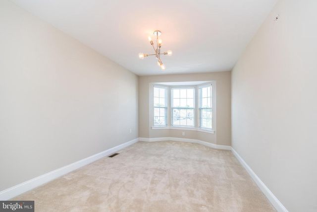101 WOODWINDS DR, Collegeville, PA 19426
