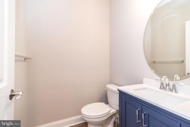 101 WOODWINDS DR, Collegeville, PA 19426