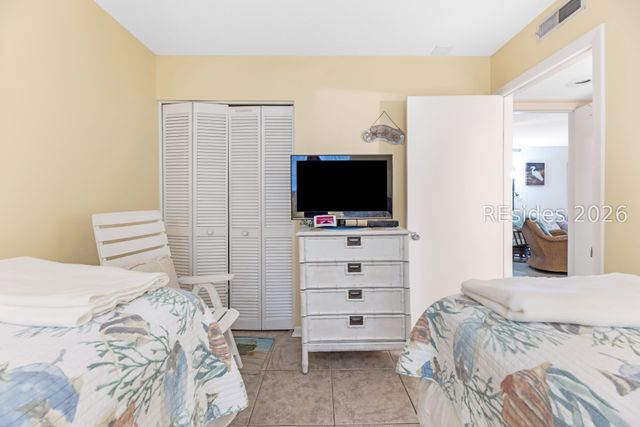 45 Folly Field Rd Apt 12D, Hilton Head Island, SC 29928