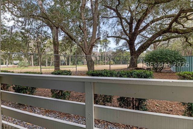 45 Folly Field Rd Apt 12D, Hilton Head Island, SC 29928