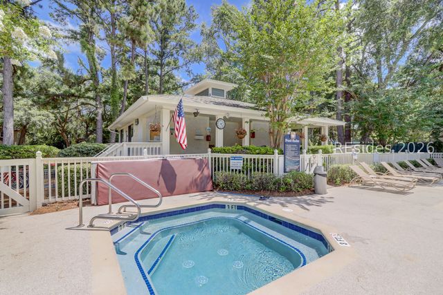 45 Folly Field Rd Apt 12D, Hilton Head Island, SC 29928
