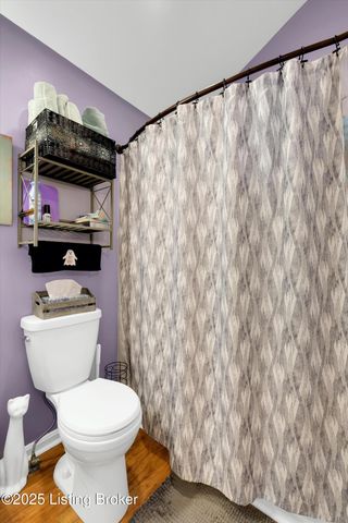 613 E Hill St, Louisville, KY 40217