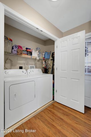 613 E Hill St, Louisville, KY 40217