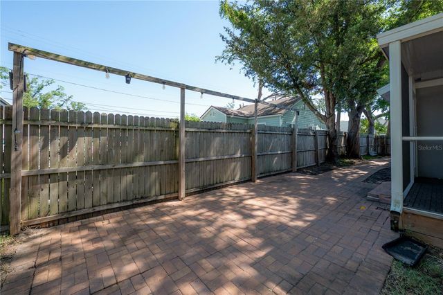 4022 N MARGUERITE STREET, Tampa, FL 33603