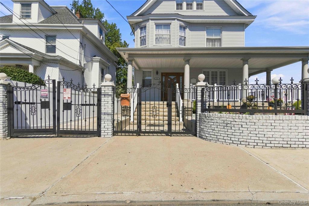 27-17 Ericsson Street, East Elmhurst, NY 11369 — photo 5