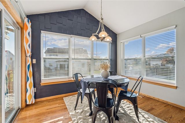 4315 Snowgoose Drive, Marion, IA 52302