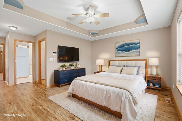 4315 Snowgoose Drive, Marion, IA 52302