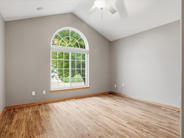 4315 Snowgoose Drive, Marion, IA 52302