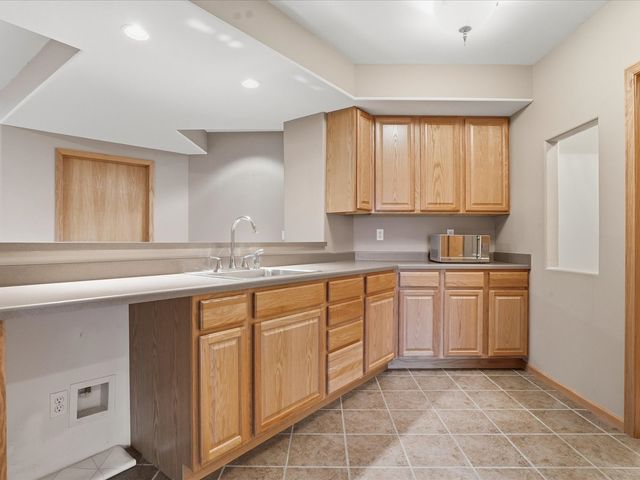 4315 Snowgoose Drive, Marion, IA 52302