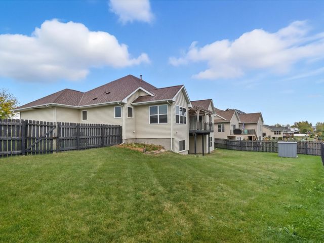 4315 Snowgoose Drive, Marion, IA 52302
