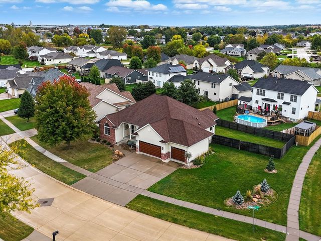 4315 Snowgoose Drive, Marion, IA 52302