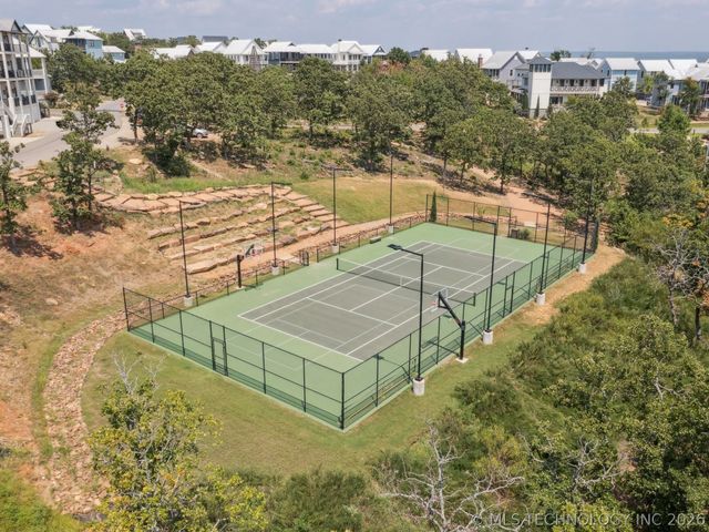 39 Lower Greenway, Carlton Landing, OK 74432