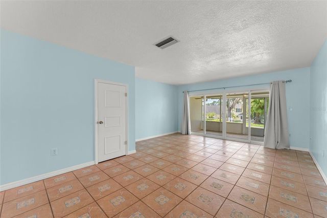 1220 VILLA LANE 135, Apopka, FL 32712